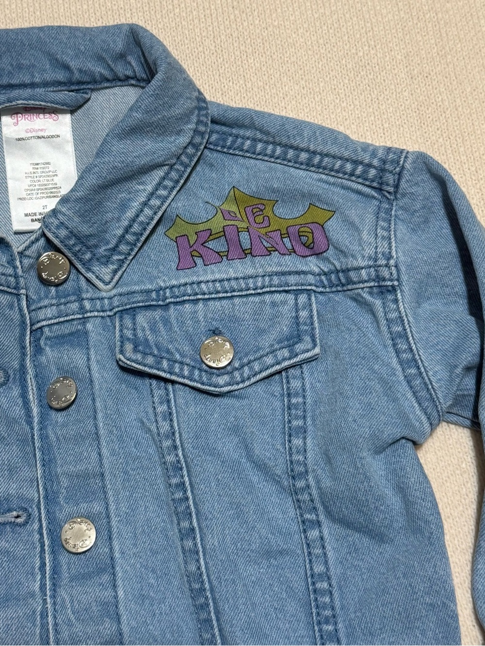 Disney Blue Kids Denim Jacket with‎ Embroidered Graphic size 2T - Picture 4 of 9